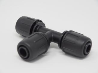 T-Stück 90° 20 mm Tülle mit Überwurfmutter 